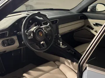 PORSCHE 991 II Carrera S Coupe 991-2