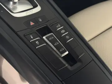 PORSCHE 991 II Carrera S Coupe 991-2