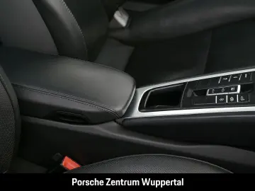 PORSCHE 991 911 Carrera Sitzbelüftung Rückfahrkamera