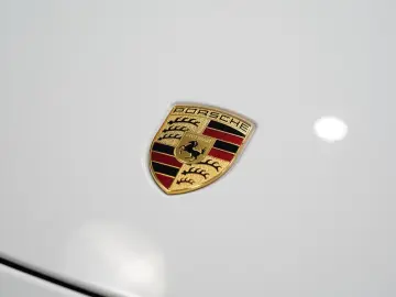 PORSCHE 991 3.0 Carrera S Schiebedach Bi-xenon Cruis sit