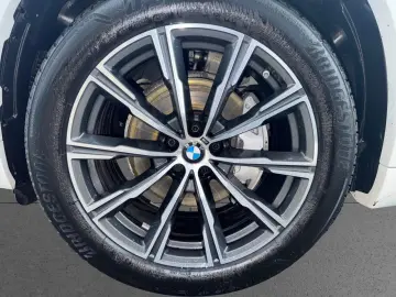 BMW X5 xD 30d M Sport SoftCl AHK Pano Klima StHz H K