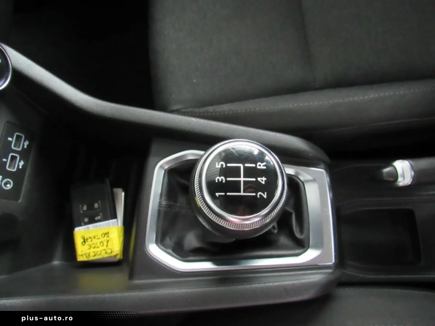 RENAULT CLIO 1.0 TCe 100CP Zen