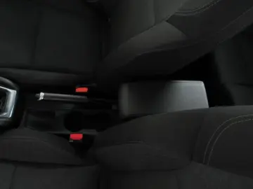 RENAULT CLIO 1.0 TCe 100CP Zen