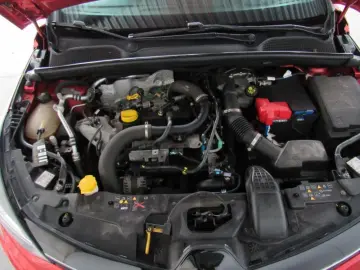 RENAULT CLIO 1.0 TCe 100CP Zen