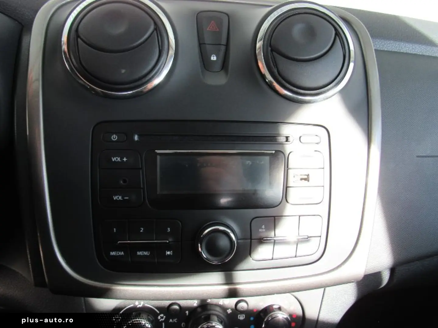 DACIA SANDERO 0.9 TCe 90CP Laureate