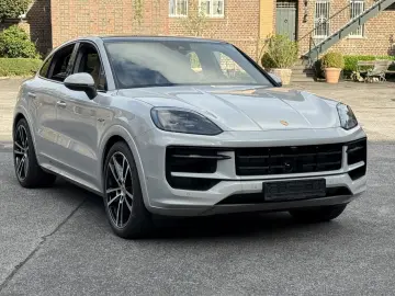 PORSCHE Cayenne E-Hybrid Coupe
