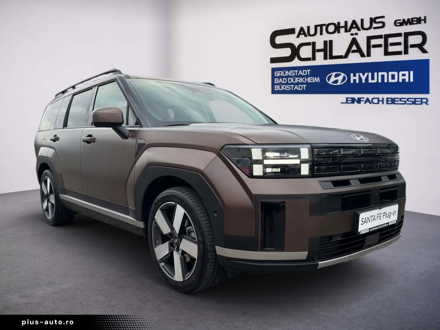 HYUNDAI SANTA FE 1.6T-GDI Signature Plug-In H. 4WD