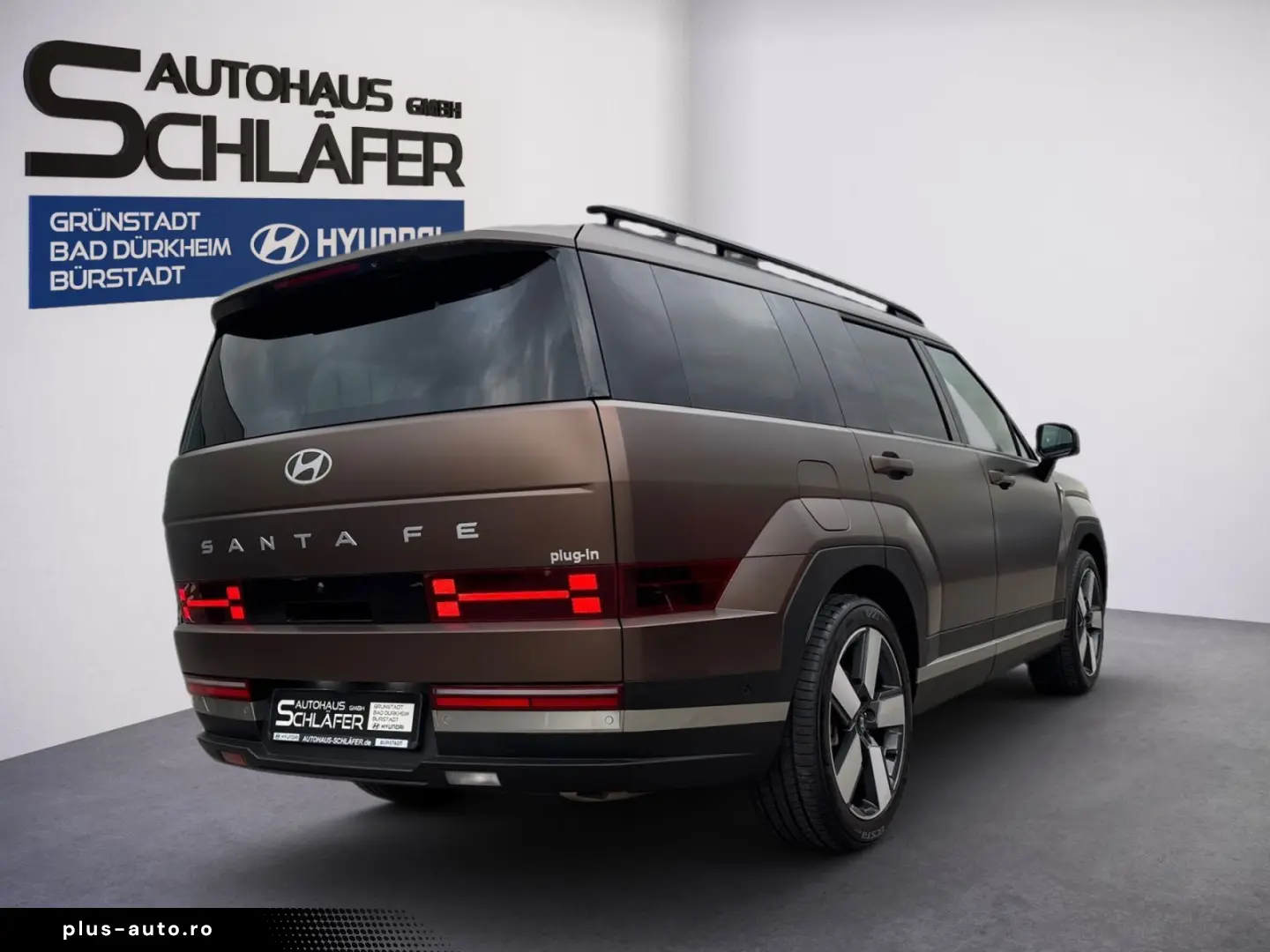 HYUNDAI SANTA FE 1.6T-GDI Signature Plug-In H. 4WD