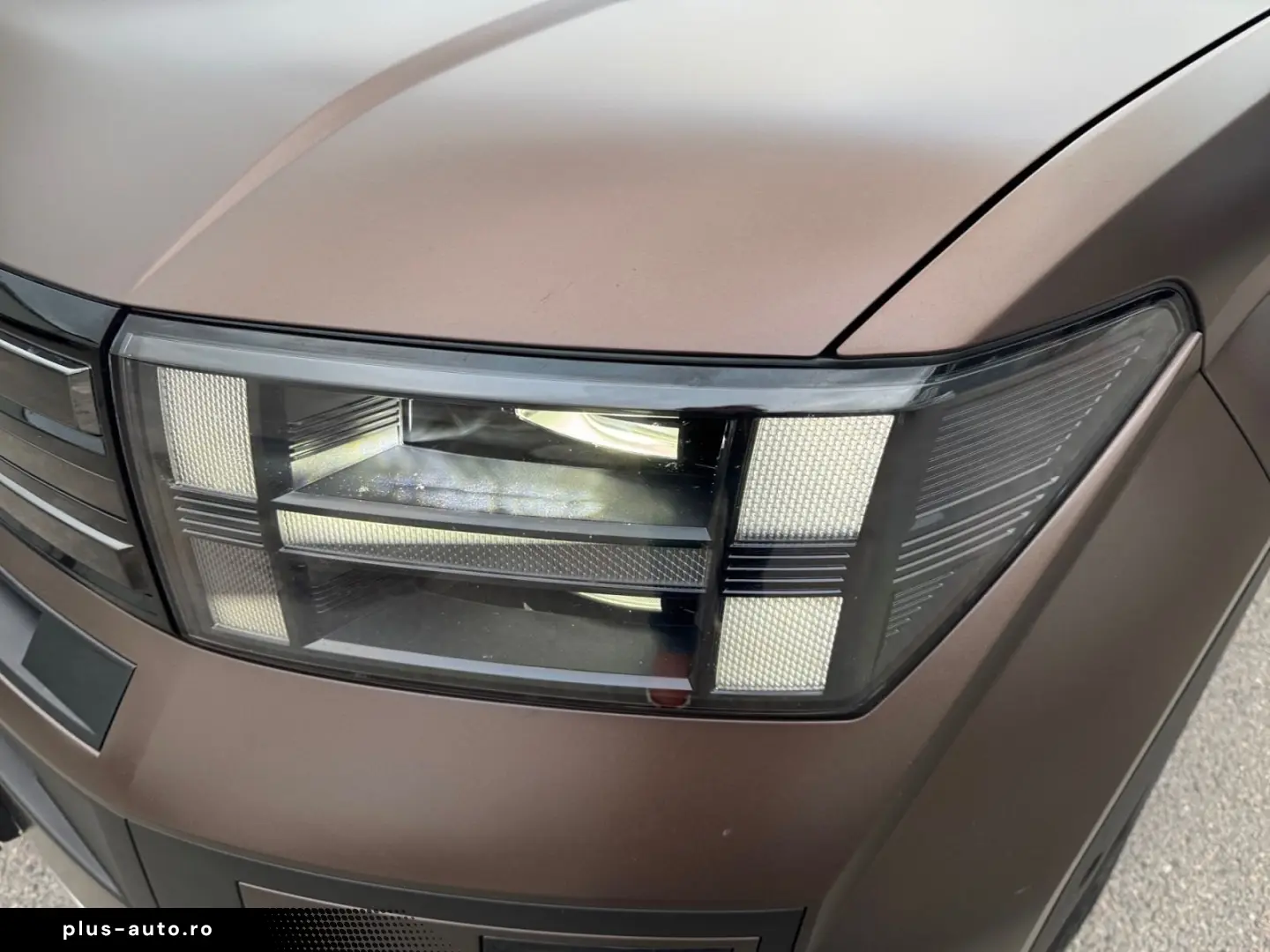 HYUNDAI SANTA FE 1.6T-GDI Signature Plug-In H. 4WD