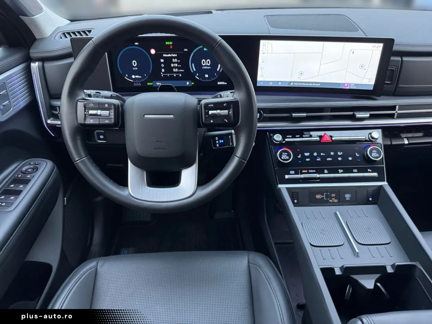 HYUNDAI SANTA FE 1.6T-GDI Signature Plug-In H. 4WD