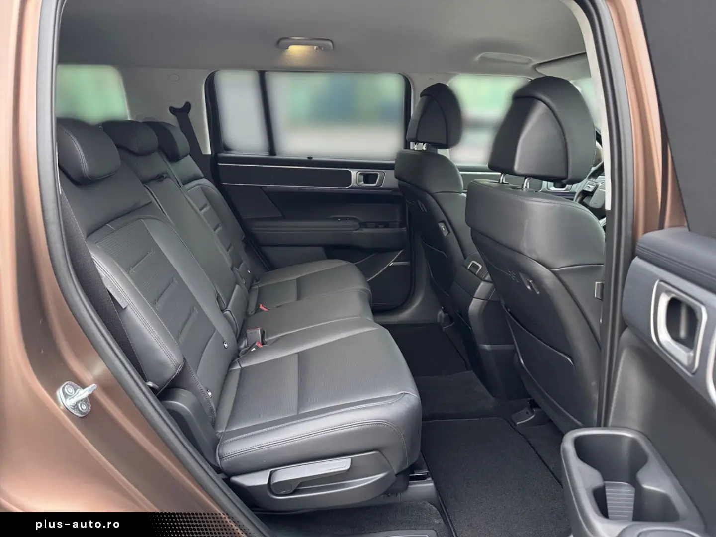 HYUNDAI SANTA FE 1.6T-GDI Signature Plug-In H. 4WD