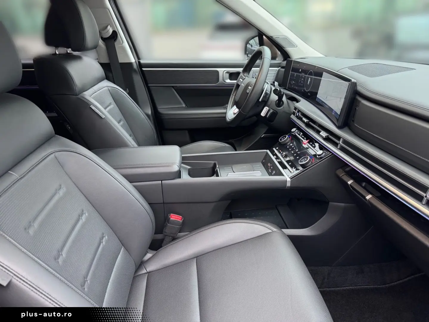 HYUNDAI SANTA FE 1.6T-GDI Signature Plug-In H. 4WD