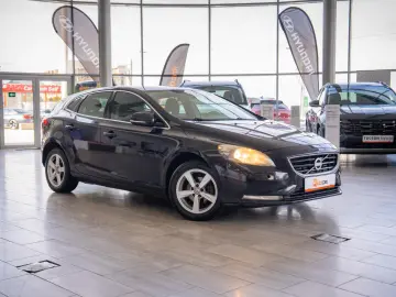 Volvo V40 1.6 D2