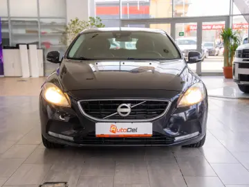 Volvo V40 1.6 D2