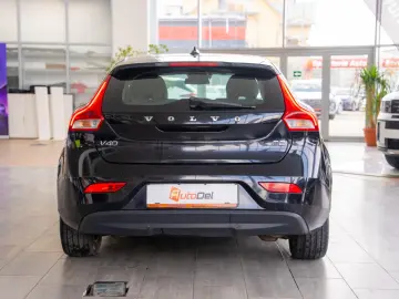 Volvo V40 1.6 D2