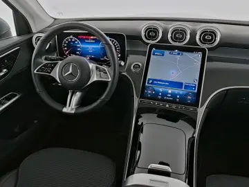 MERCEDES-BENZ GLC 300 e 4M Avantgarde Pano AHK MEMOR&hellip;