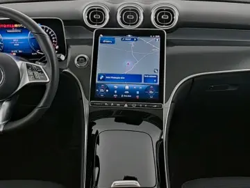 MERCEDES-BENZ GLC 300 e 4M Avantgarde Pano AHK MEMOR&hellip;