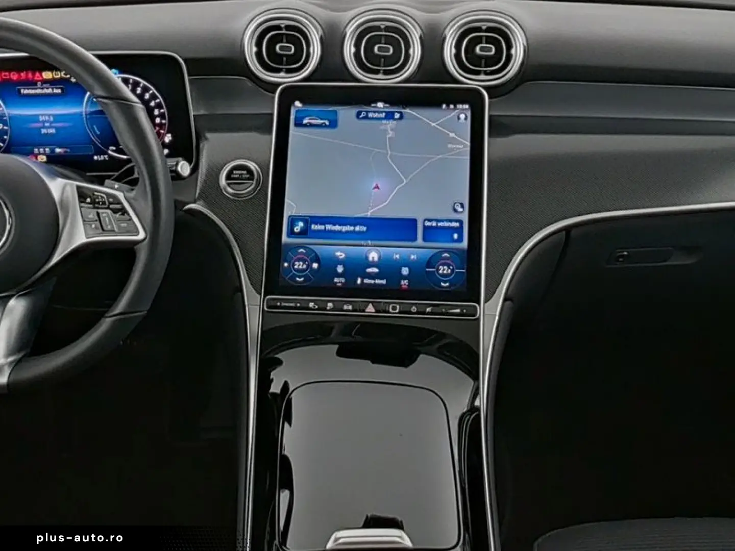 MERCEDES-BENZ GLC 300 e 4M Avantgarde Pano AHK MEMOR&hellip;