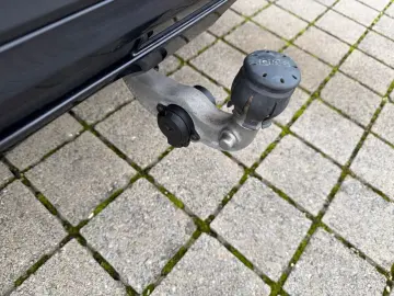 MERCEDES-BENZ GLC 300 e 4M AMG AHK Night Sitzklima M&hellip;