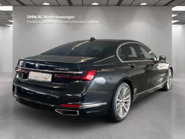 BMW 730d xDrive Massage Driv.Assist.Prof Harman K