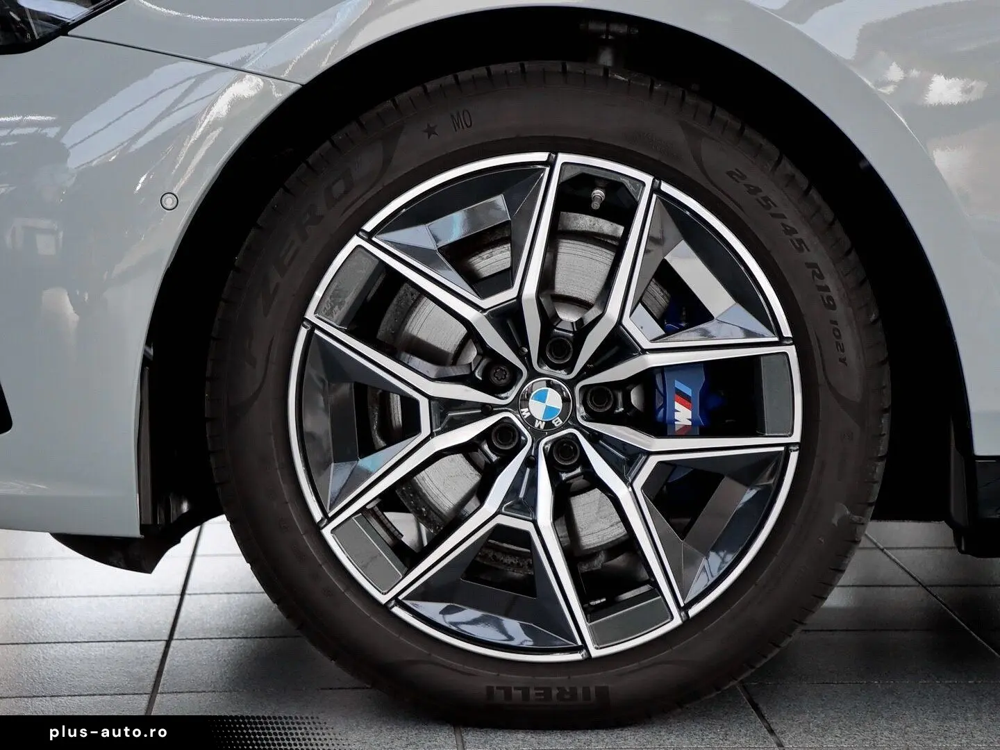 BMW 520d M-Sportpaket Pro Innovations-Paket Driving