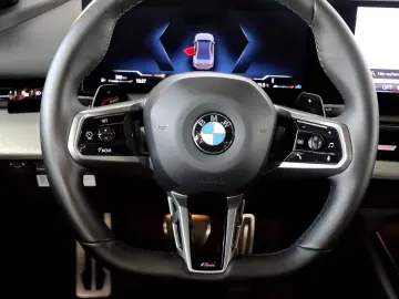 BMW 520d M-Sportpaket Pro Innovations-Paket Driving