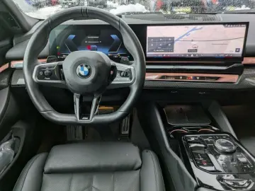 BMW 520d Lim. M Sport Sitzbelüftung. Park.Ass.