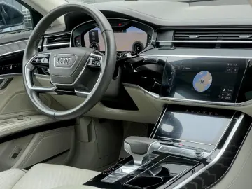 Audi A8 Gen-D5-2017