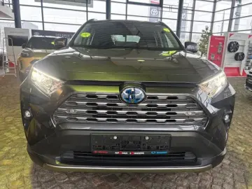 TOYOTA RAV 4 2.5 4x4 Hybrid Team Deutschland