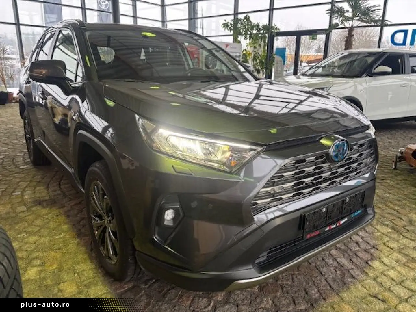 TOYOTA RAV 4 2.5 4x4 Hybrid Team Deutschland