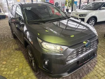 TOYOTA RAV 4 2.5 4x4 Hybrid Team Deutschland