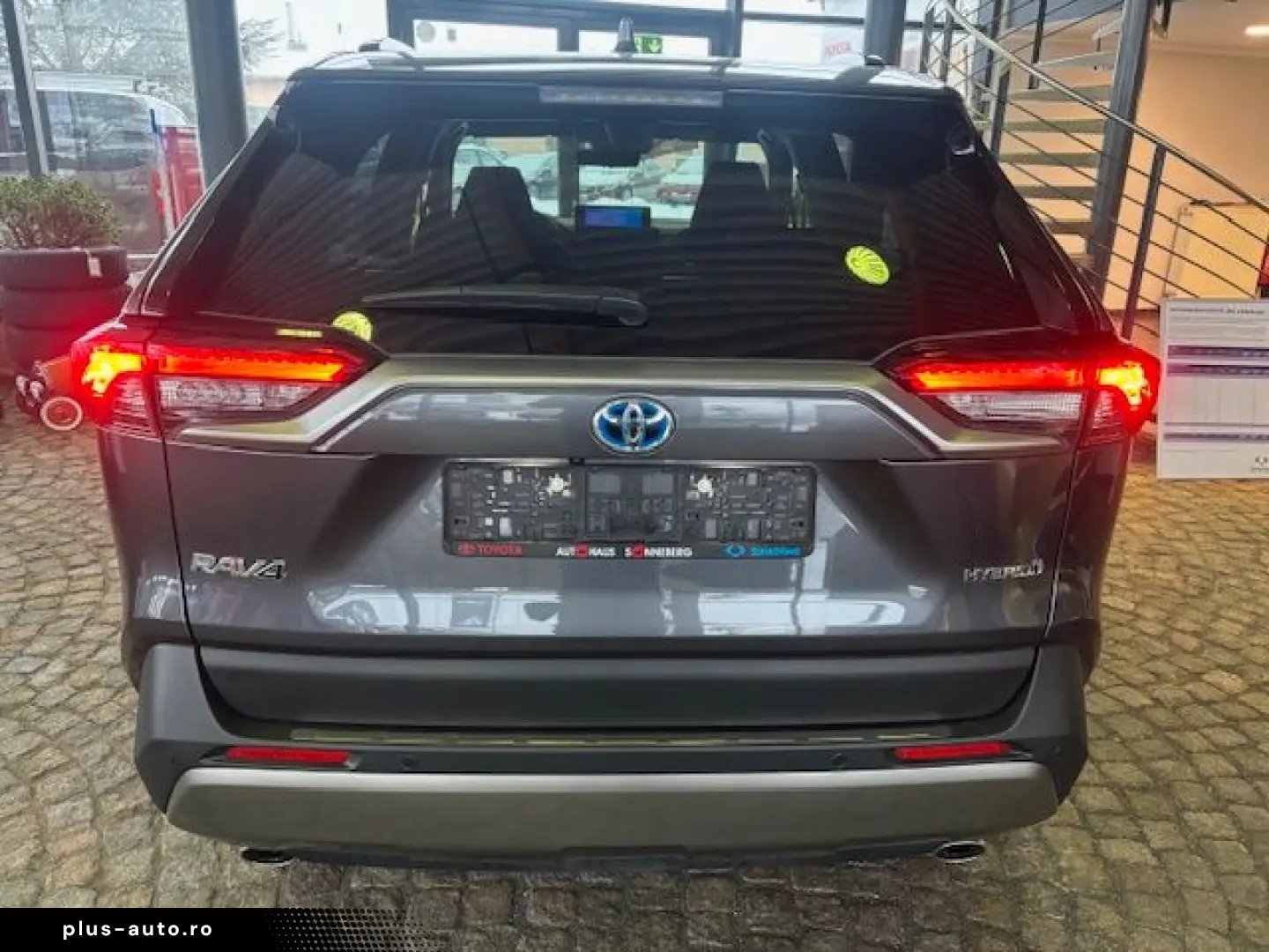 TOYOTA RAV 4 2.5 4x4 Hybrid Team Deutschland