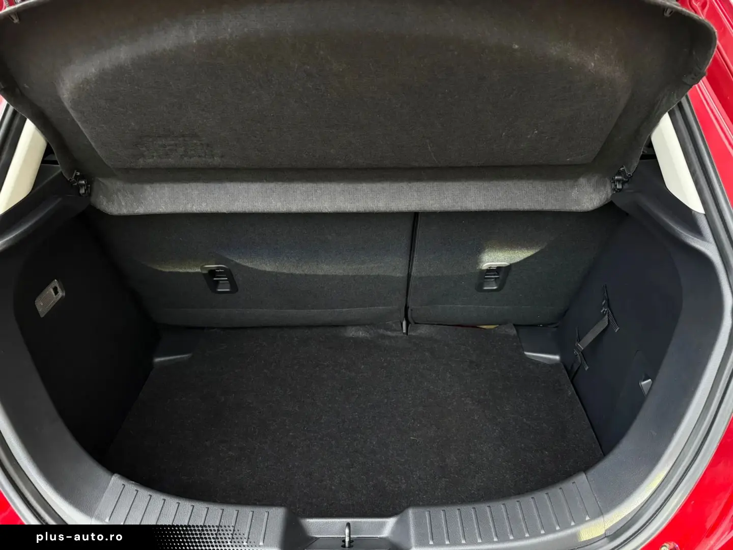 Mazda 2 Takumi 1.5 Benzina 90 Cp