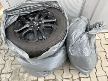 Mazda 2 Takumi 1.5 Benzina 90 Cp