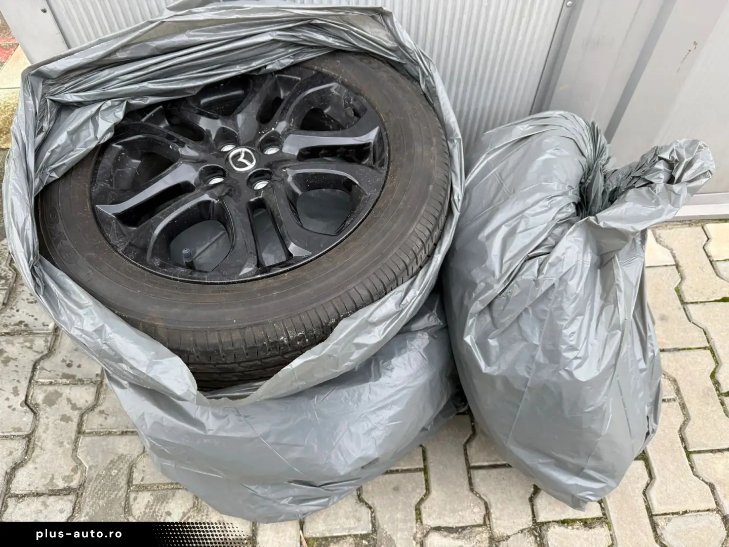 Mazda 2 Takumi 1.5 Benzina 90 Cp