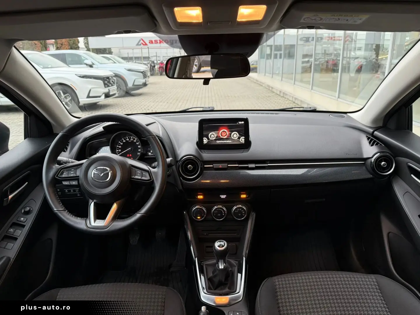 Mazda 2 Takumi 1.5 Benzina 90 Cp