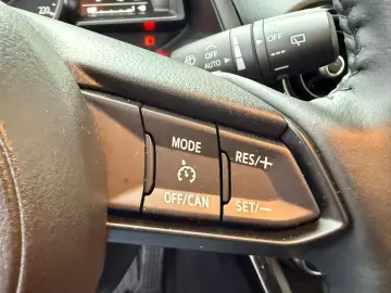 Mazda 2 Takumi 1.5 Benzina 90 Cp