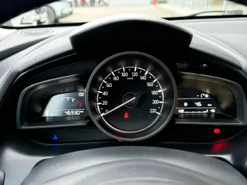 Mazda 2 Takumi 1.5 Benzina 90 Cp