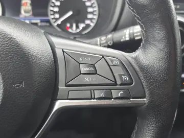 Nissan Juke 1.6 Full Hybrid 143 CP N-Connecta