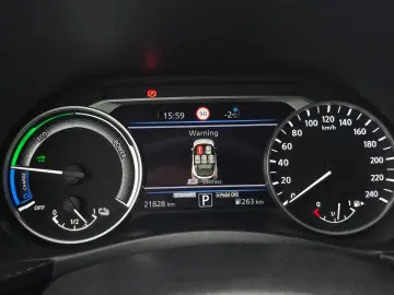 Nissan Juke 1.6 Full Hybrid 143 CP N-Connecta