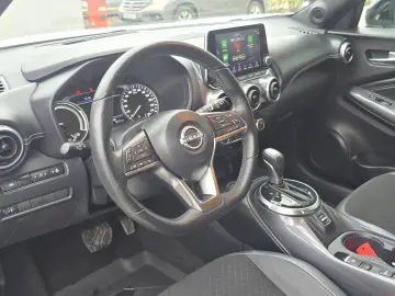 Nissan Juke 1.6 Full Hybrid 143 CP N-Connecta