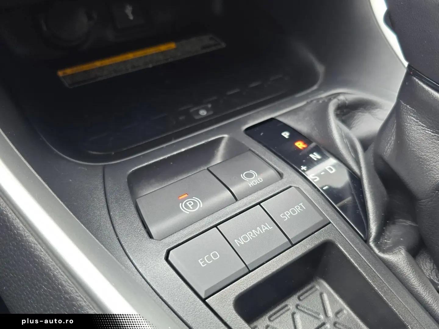 TOYOTA RAV-4 2.5 HYBRID 218 CP 4x2 Exclusive