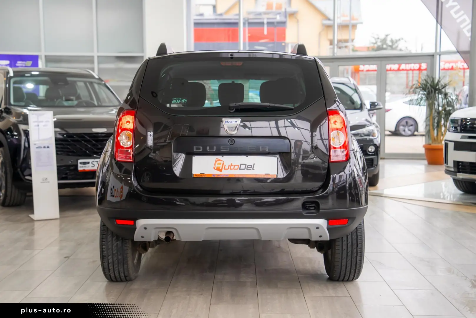 Dacia Duster 1.6i 16v  Laureate