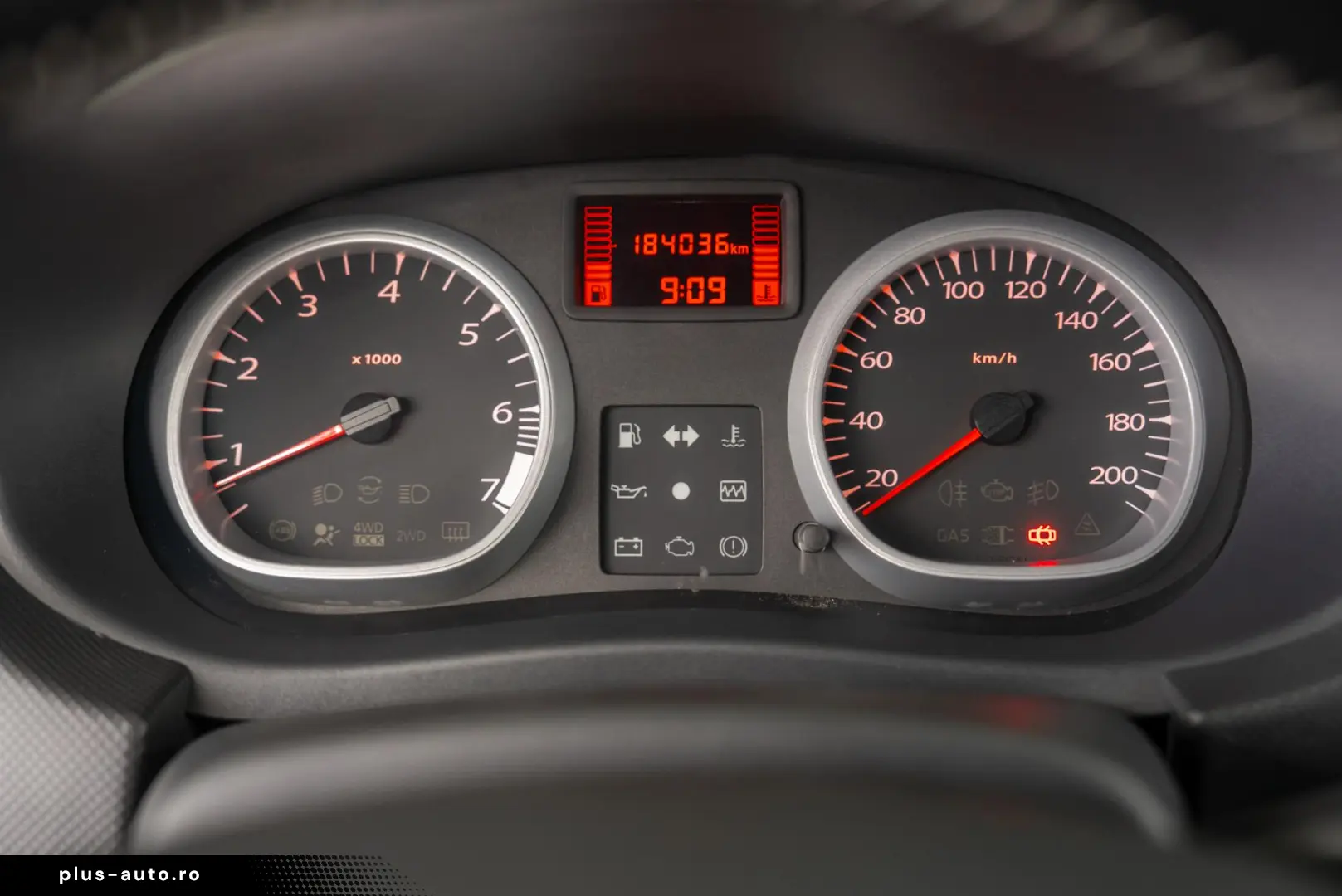 Dacia Duster 1.6i 16v  Laureate