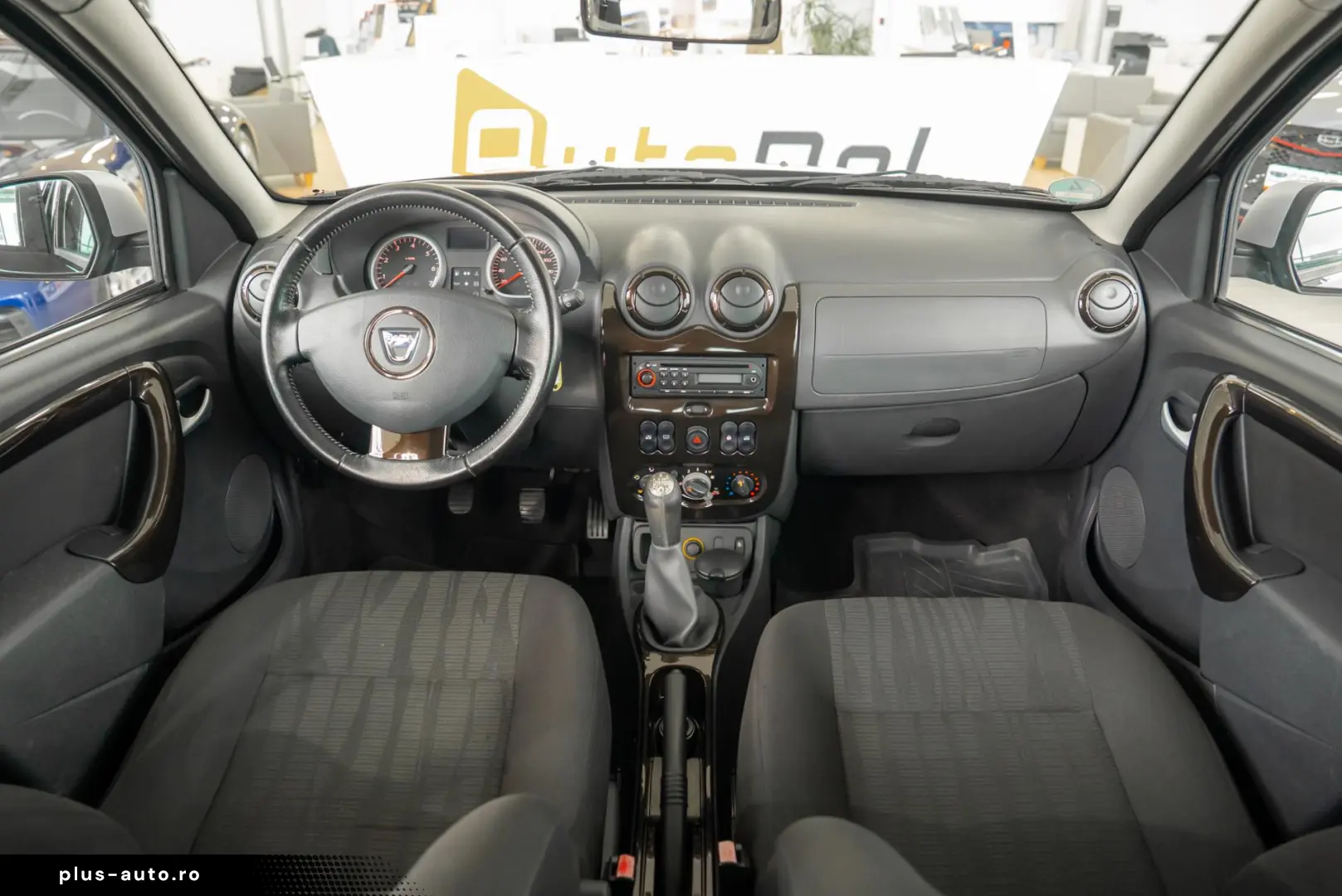 Dacia Duster 1.6i 16v  Laureate