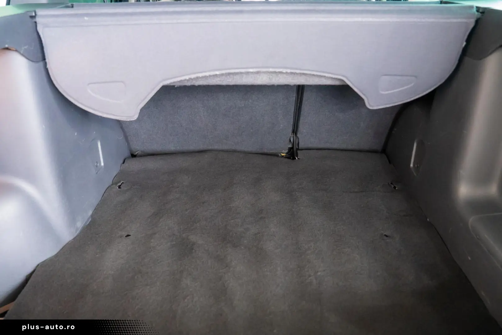 Dacia Duster 1.6i 16v  Laureate