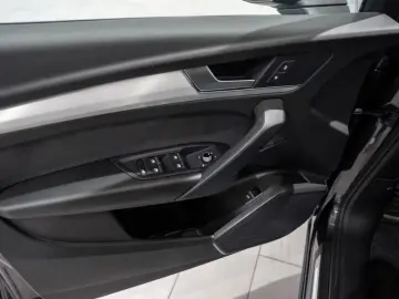 Audi Q5 SUV 40 TDI quattro S tronic