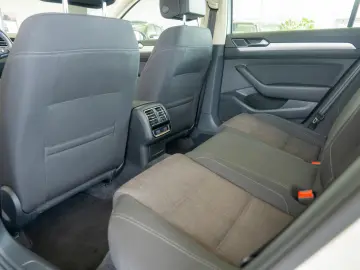 Volkswagen Passat Variant 2.0TDI DSG  Comfortline