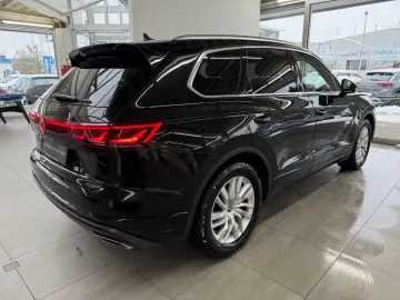 VW Touareg 3.0 TDI Elegance ACC Luftf. App-Con AHK