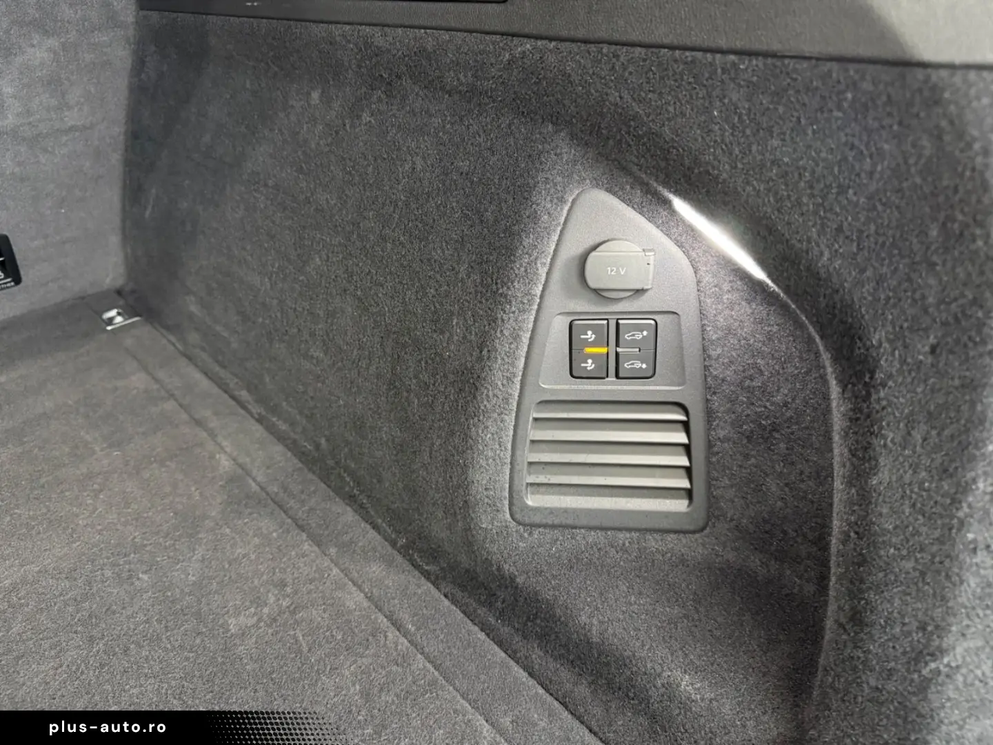 VW Touareg 3.0 TDI Elegance ACC Luftf. App-Con AHK